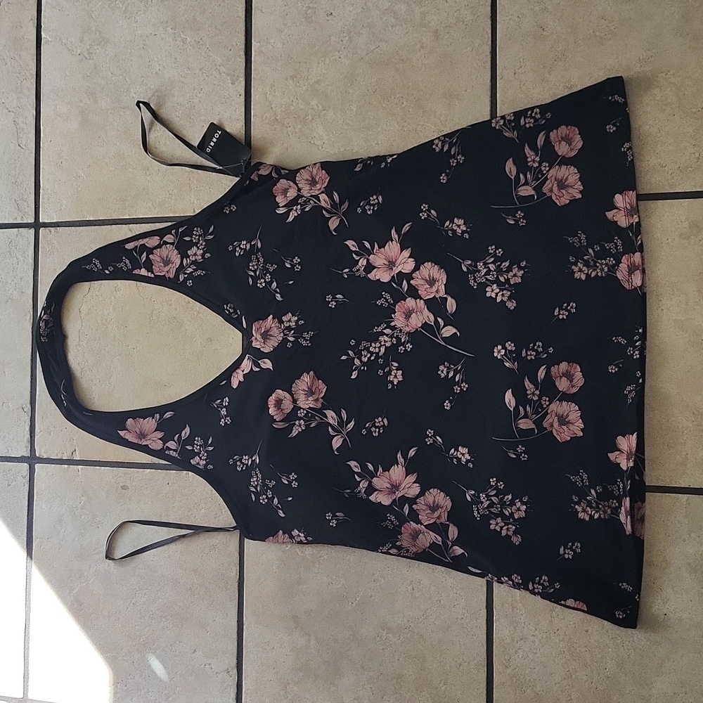 Torrid halter top